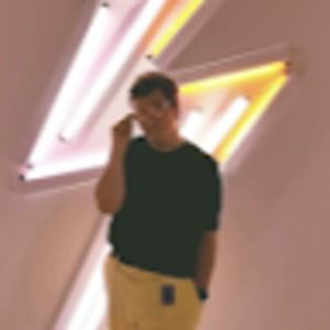 Meet your Posher, Alex